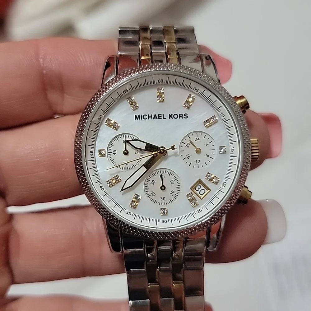 Michael Kors Watch - Picture 1 of 12